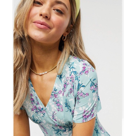 ASOS QED London Tea Dress in Mint Floral Print - Picture 3 of 7
